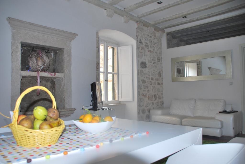 Apartment Laurus Dubrovnik Bagian luar foto