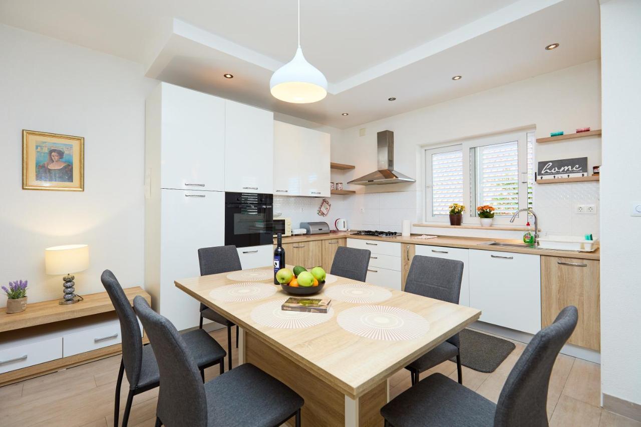 Apartment Laurus Dubrovnik Bagian luar foto