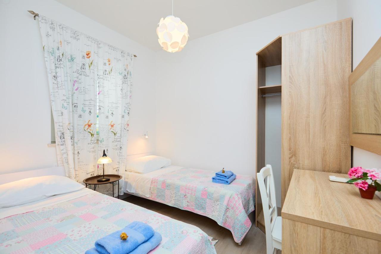 Apartment Laurus Dubrovnik Bagian luar foto